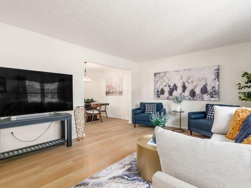 561 Theori Avenue, Columbus, OH 43230 Photo 10