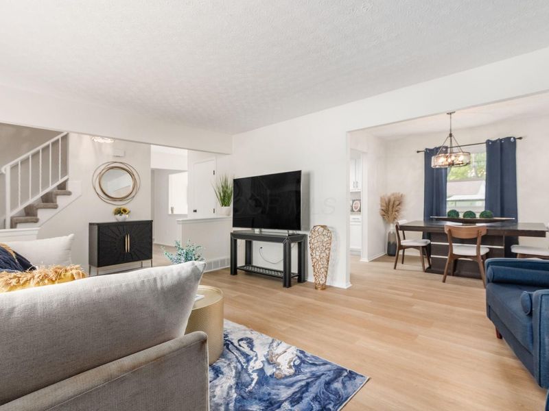 561 Theori Avenue, Columbus, OH 43230 Photo 11