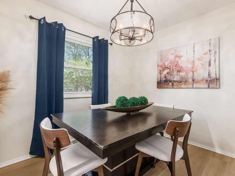 561 Theori Avenue, Columbus, OH 43230 Photo 12