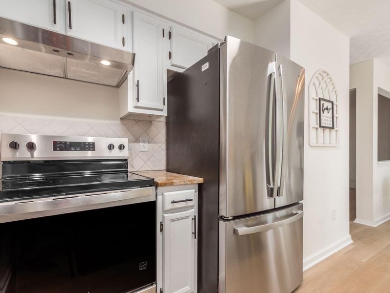 561 Theori Avenue, Columbus, OH 43230 Photo 19