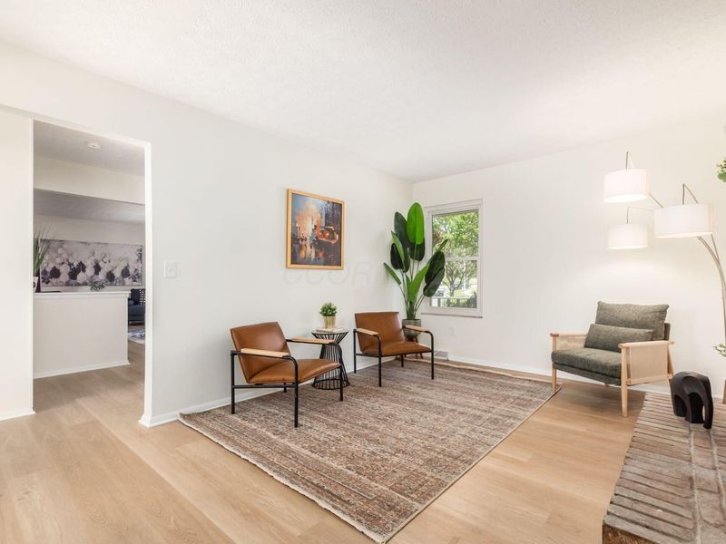 561 Theori Avenue, Columbus, OH 43230 Photo 24