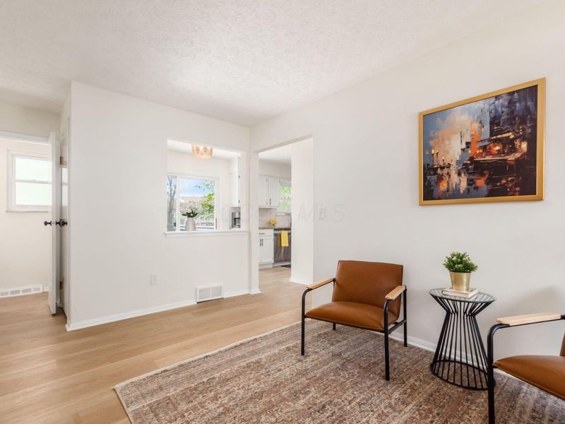 561 Theori Avenue, Columbus, OH 43230 Photo 25