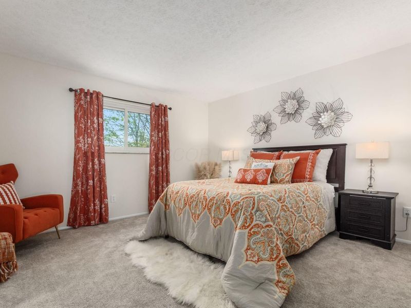 561 Theori Avenue, Columbus, OH 43230 Photo 27