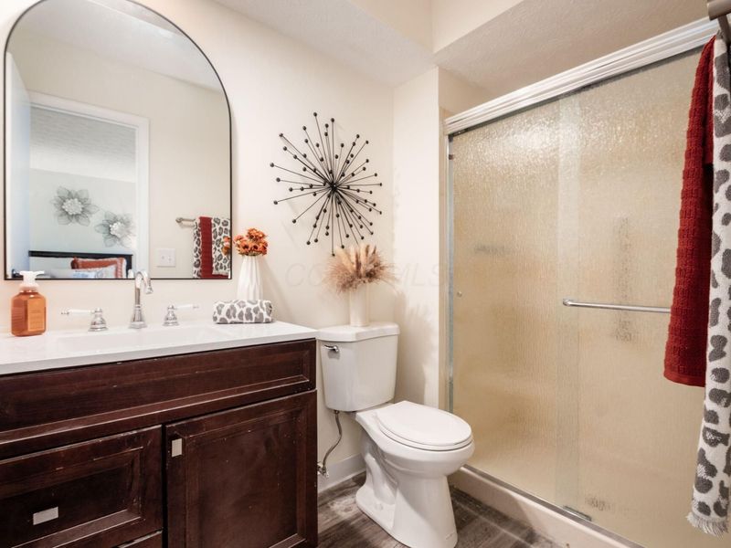 561 Theori Avenue, Columbus, OH 43230 Photo 32