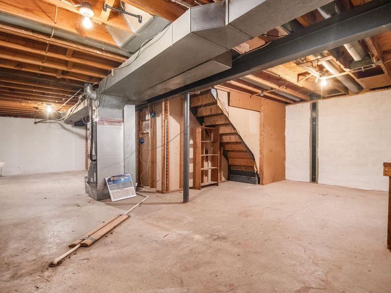 561 Theori Avenue, Columbus, OH 43230 Photo 43