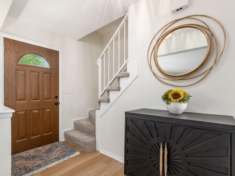 561 Theori Avenue, Columbus, OH 43230 Photo 7