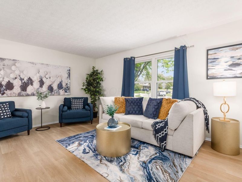 561 Theori Avenue, Columbus, OH 43230 Photo 8