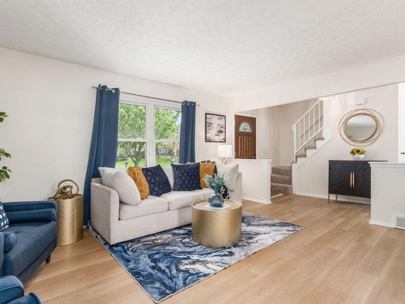 561 Theori Avenue, Columbus, OH 43230 Photo 9