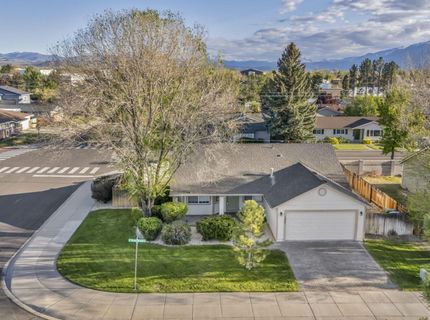 1327 E Marion Russell Drive, Gardnerville, NV 89410 Photo