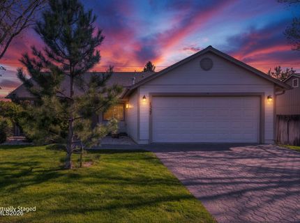 1327 E Marion Russell Drive, Gardnerville, NV 89410 Photo
