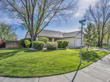 1327 E Marion Russell Drive, Gardnerville, NV 89410 Photo