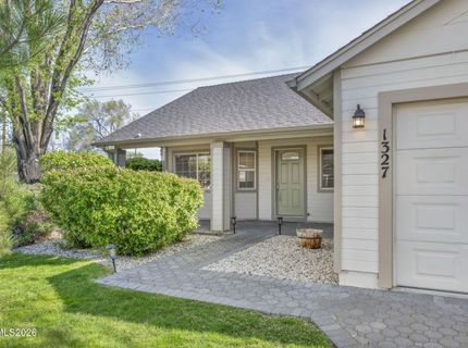 1327 E Marion Russell Drive, Gardnerville, NV 89410 Photo