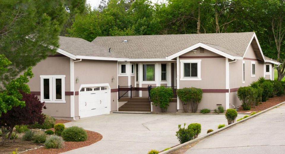 12061 Lake Wildwood Dr, Penn Valley, CA 95946 Photo