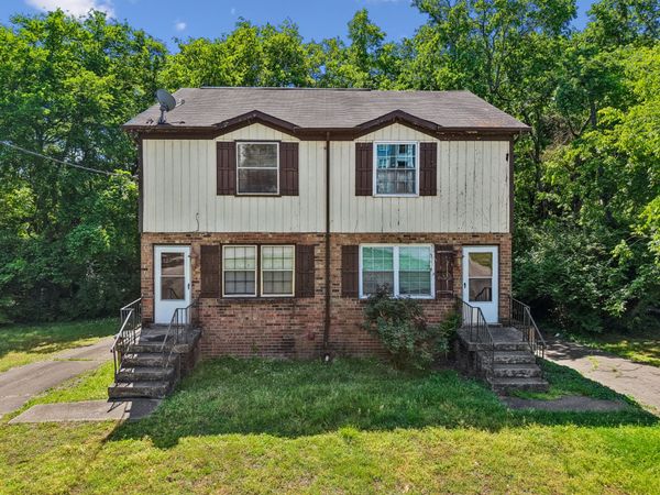608 Hapwood Dr, Nashville, TN 37205