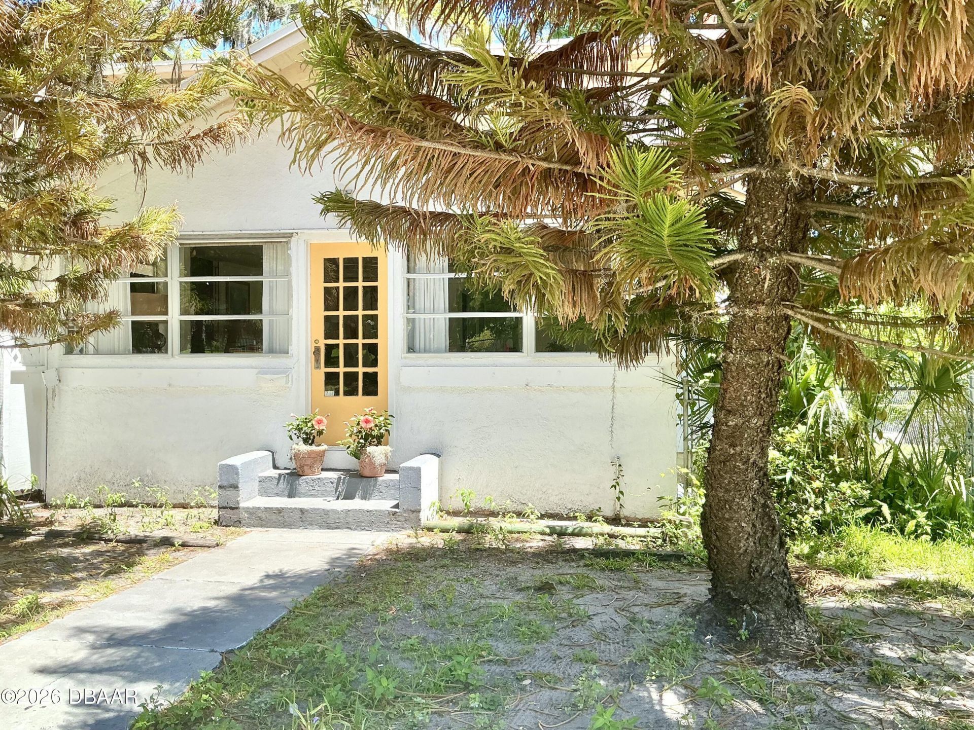 711 S Palmetto Avenue Daytona Beach, FL 32114