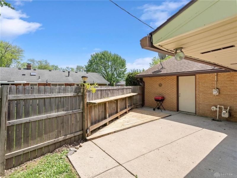 1125 Georgian Drive, Kettering, OH 45429 Photo 38