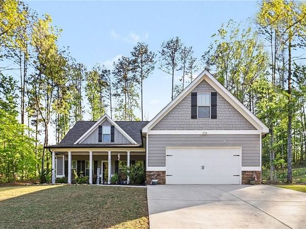 5955 Crowley Drive , Douglasville, GA 30135