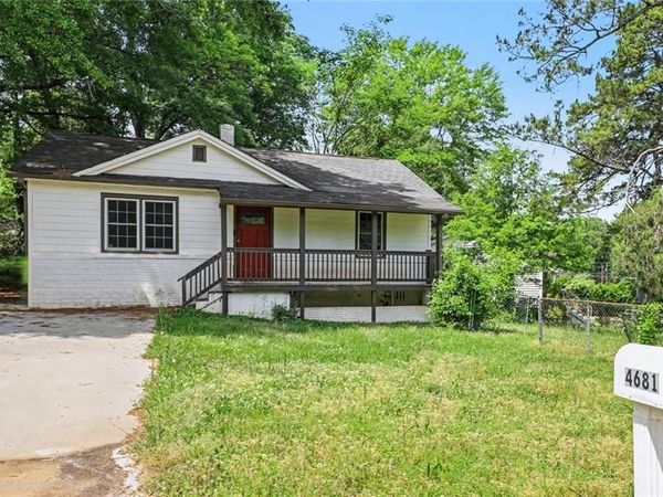 4681 City View Drive , Forest Park, GA 30297