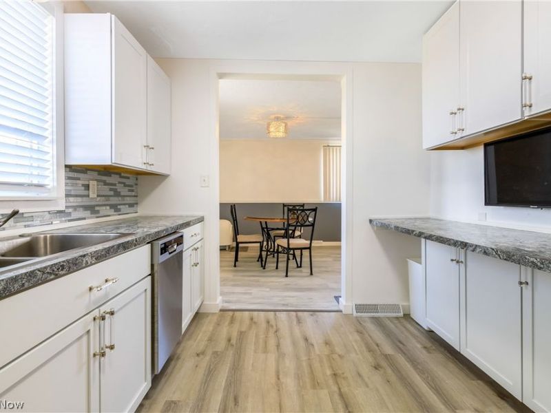 16100 Van Aken Boulevard , Unit 507, Shaker Heights, OH 44120 Photo 12