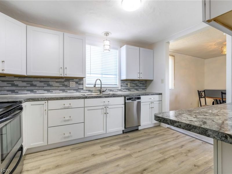 16100 Van Aken Boulevard , Unit 507, Shaker Heights, OH 44120 Photo 13