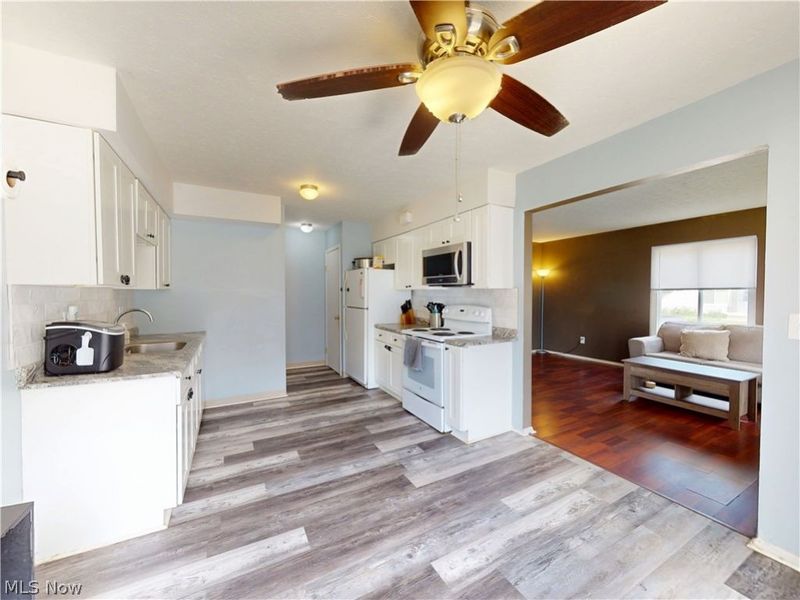 5465 Millwood Lane, Unit 40-C, Willoughby, OH 44094 Photo 6
