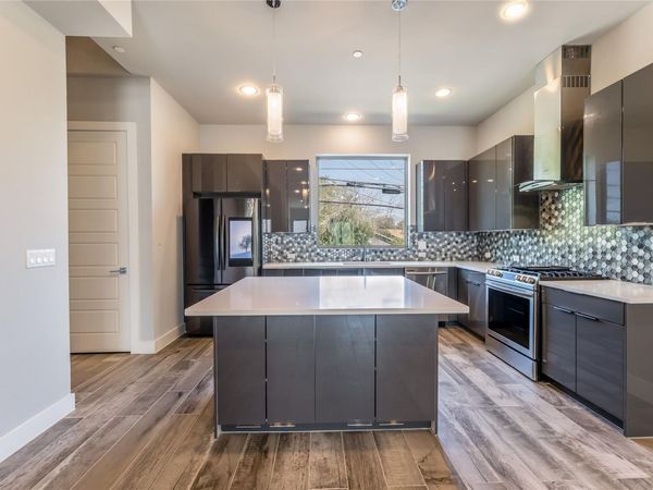 1417 Kramer LN , Unit 9, Austin, TX 78758