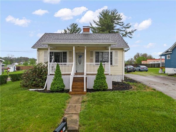 137 Independence Street, Perryopolis, PA 15473