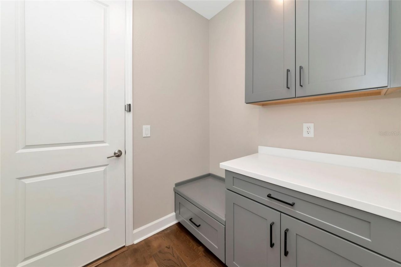 10187 Milky Way Circle, Sarasota, FL 34241 Photo