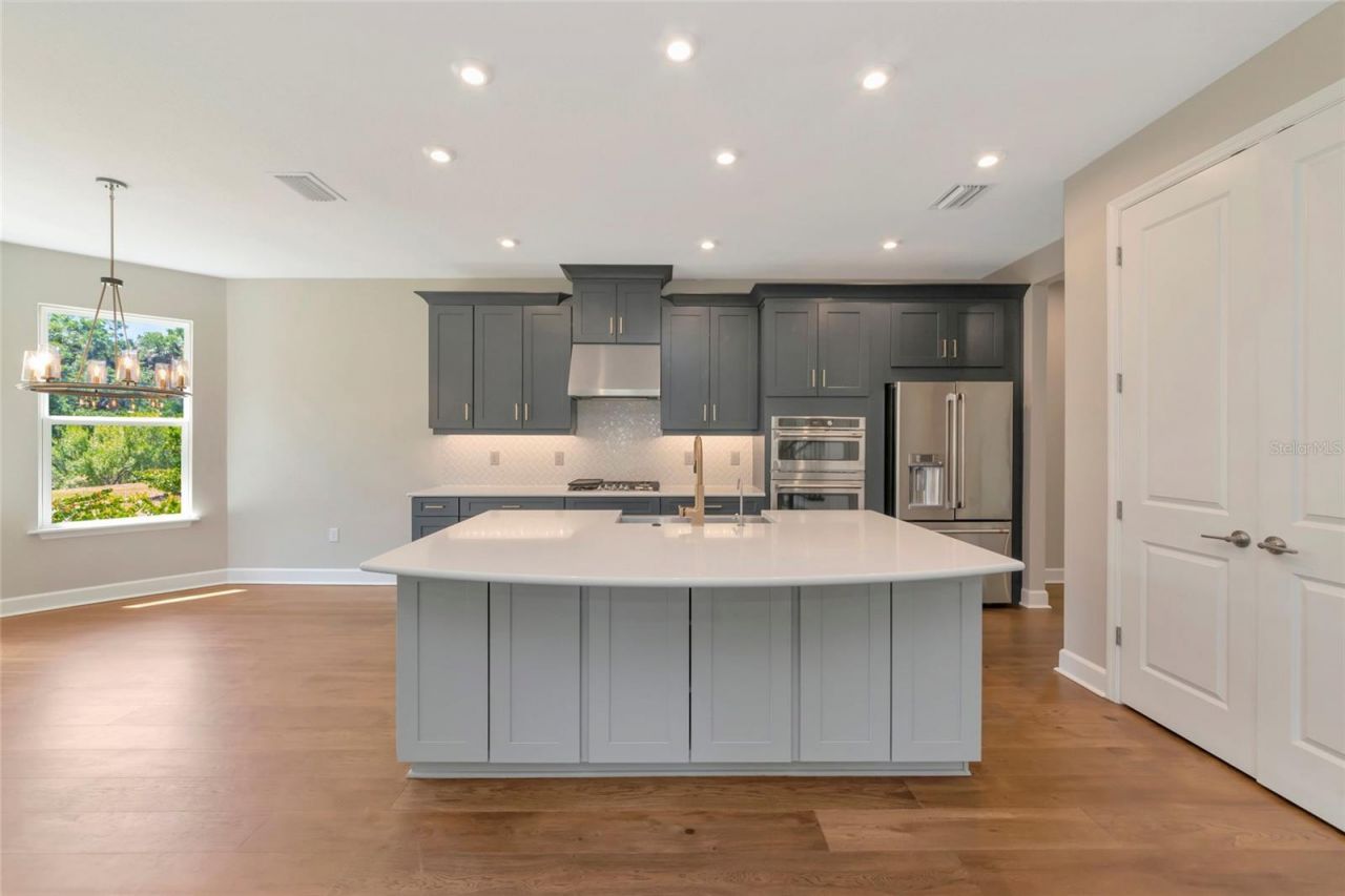 10187 Milky Way Circle, Sarasota, FL 34241 Photo