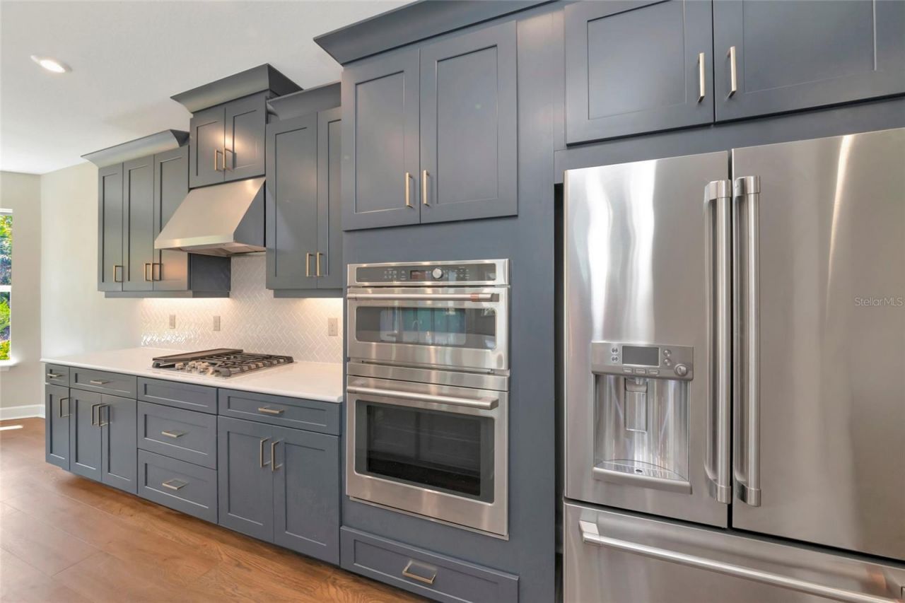 10187 Milky Way Circle, Sarasota, FL 34241 Photo