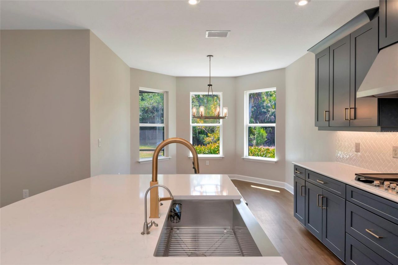 10187 Milky Way Circle, Sarasota, FL 34241 Photo