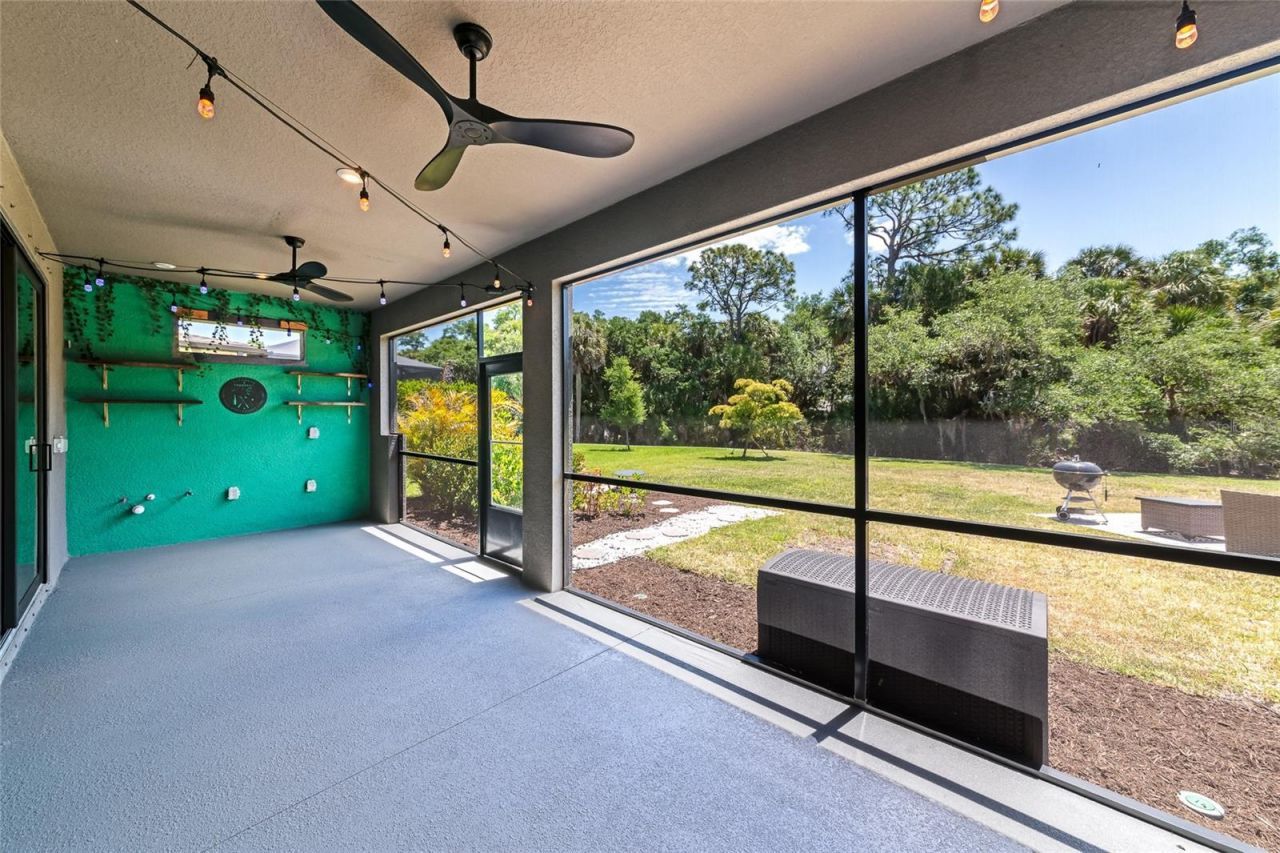 10187 Milky Way Circle, Sarasota, FL 34241 Photo