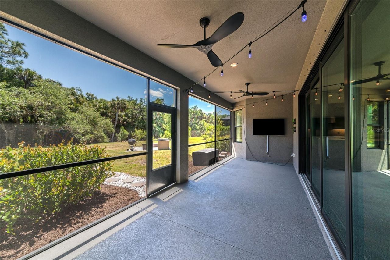 10187 Milky Way Circle, Sarasota, FL 34241 Photo