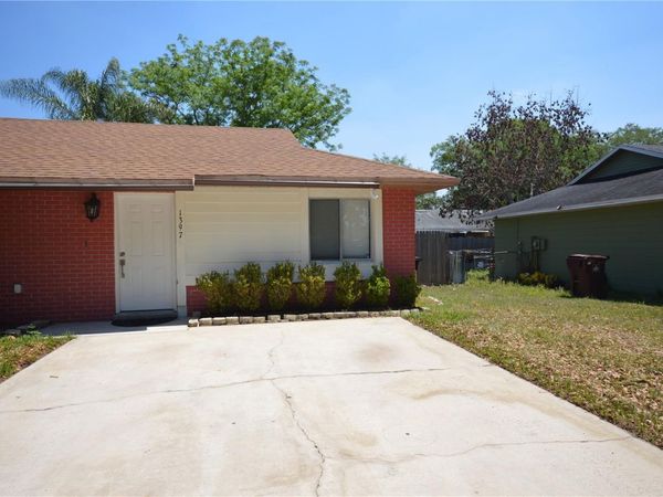 1397 CANDLEWYCK DRIVE , ORLANDO, FL 32807