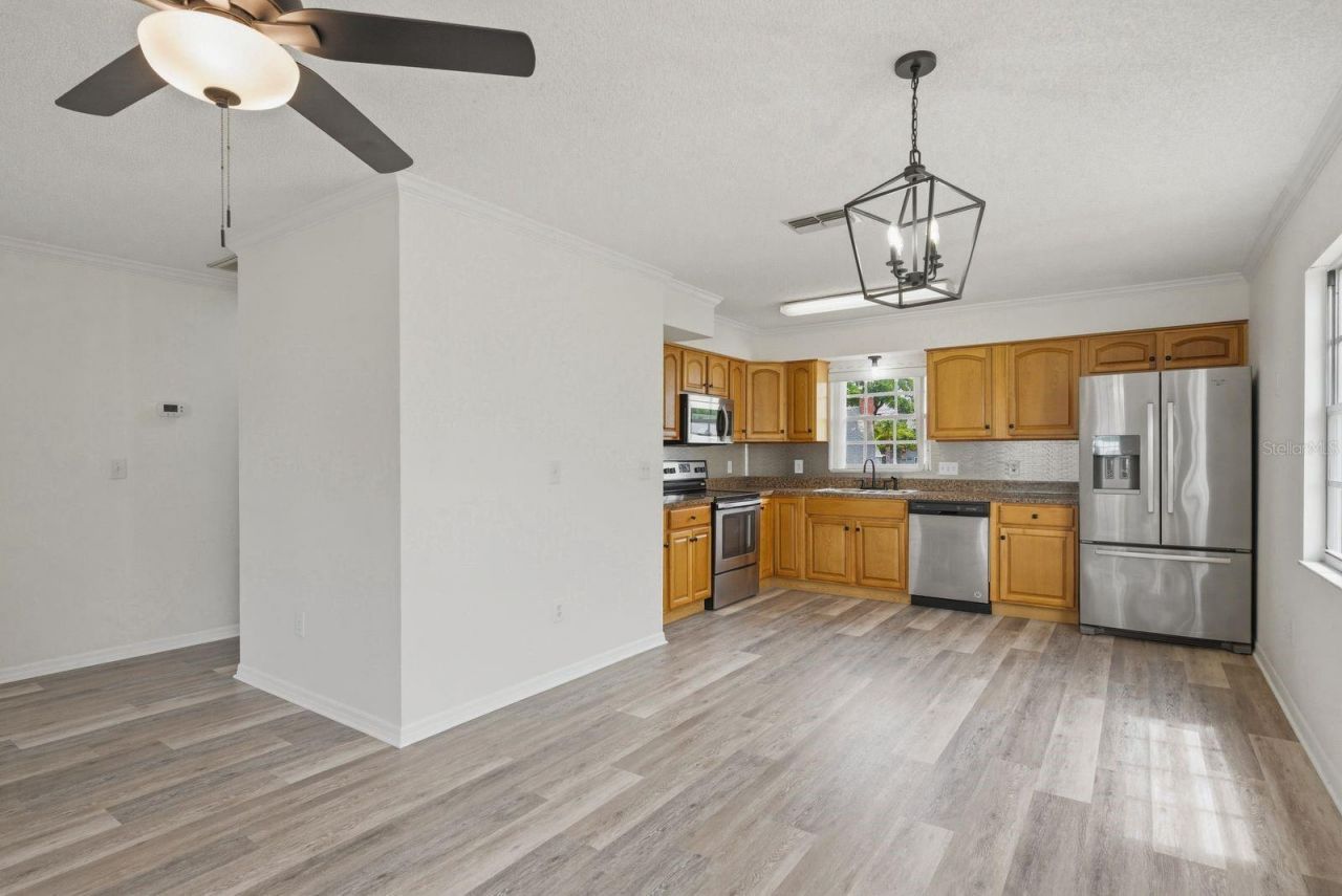 6018 Elmhurst Drive, New Port Richey, FL 34653 Photo