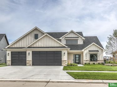 28574 Jessie Circle , Valley, NE 68064