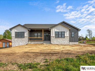 1220 MURRAY Road , Plattsmouth, NE 68048