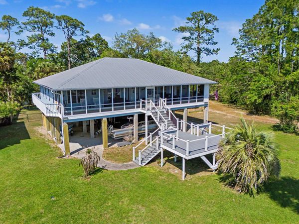 88 Driftwood Drive , Panacea, FL 32346