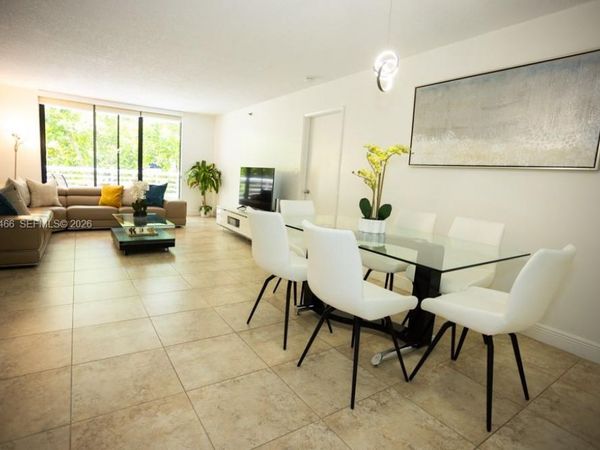 3300 NE 192nd St , Unit 214, Aventura, FL 33180