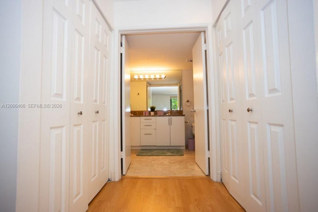 3300 NE 192nd St , Unit 214, Aventura, FL 33180 Photo
