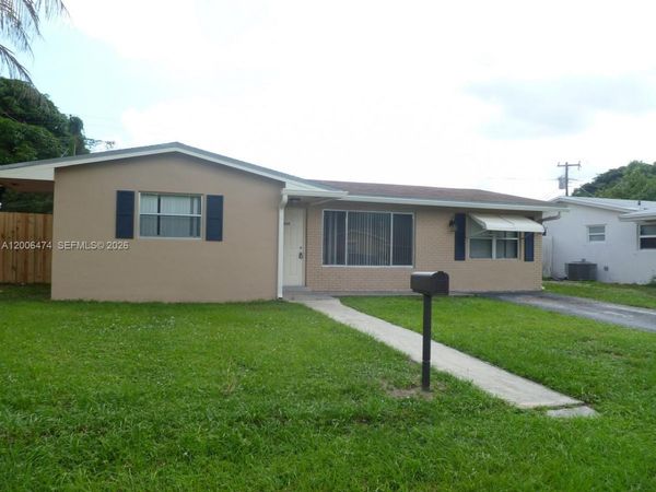 6580 Grant St , Hollywood, FL 33024