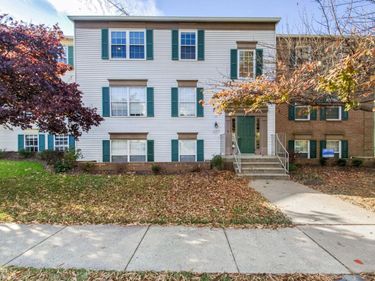 1107 HUNTMASTER TERRACE NE , Unit 301, LEESBURG, VA 20176