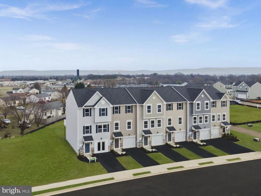 267 Huntwell West Avenue, Ranson, WV 25438 Main Photo