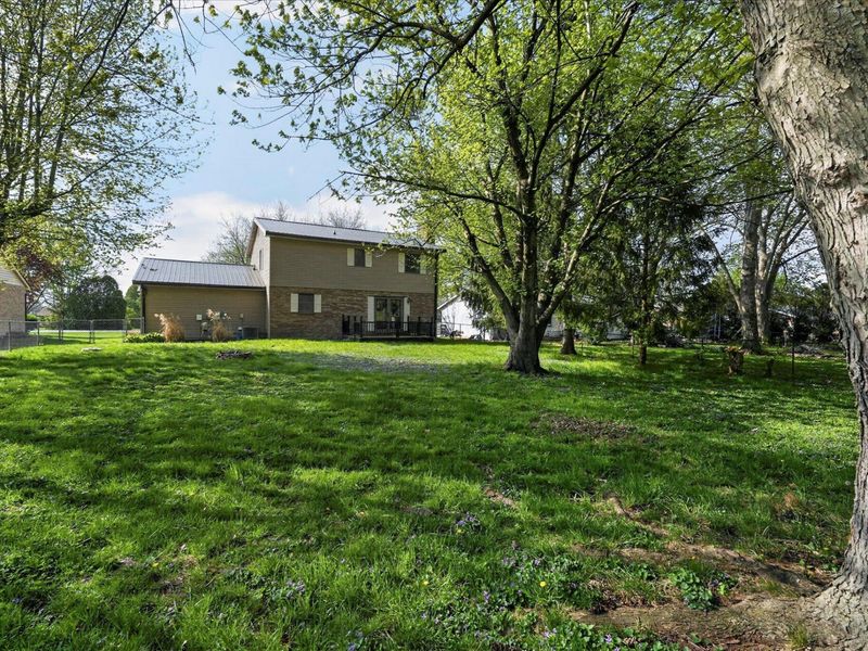 3734 N Lakeshore Drive , Jamestown, OH 45335 Photo 8