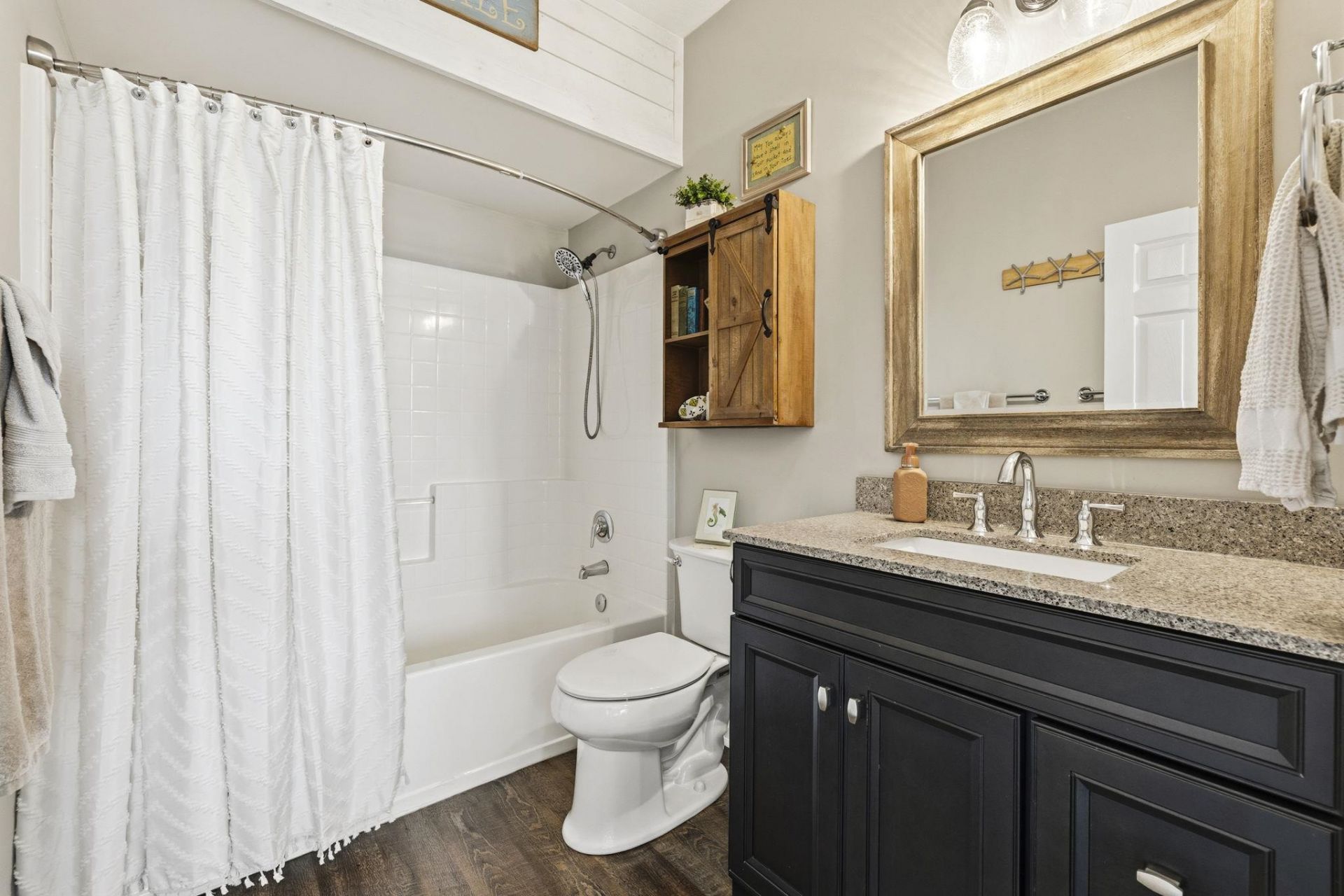 901 West Port Dr. Photo 21
