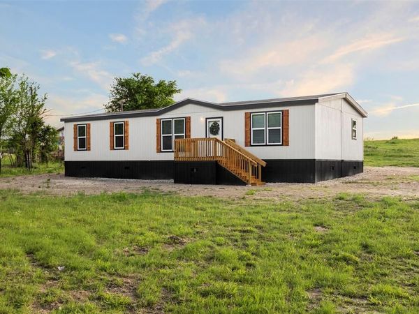 3024 County Road 210 , Alvarado, TX 76009