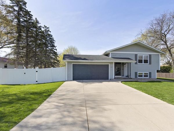 1113 Laurie DRIVE, Fort Atkinson, WI 53538