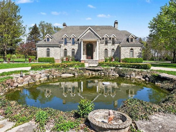 25510 Harris Street, Edwardsburg, MI 49112