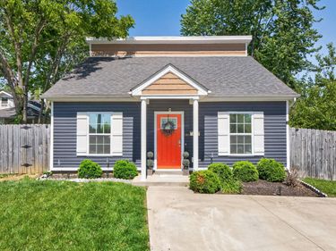 1831 Brent Street, Paris, KY 40361