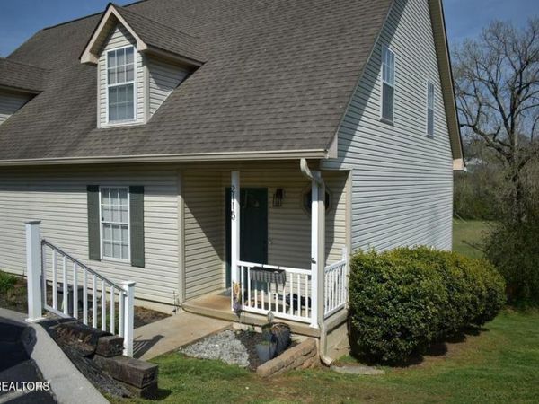 2115 Creekside Way, Jefferson City, TN 37760